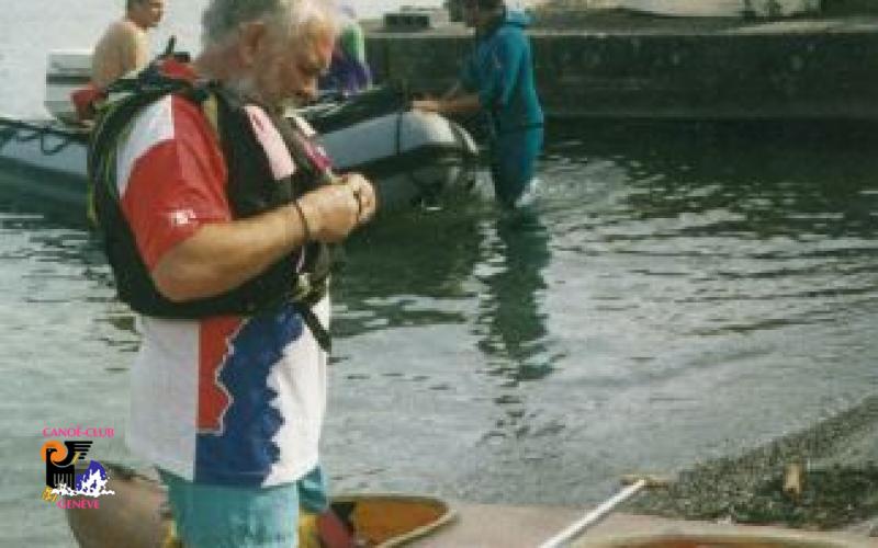 Canoë Club de Genève : kayak et eaux-vives sont notre plaisir ! Tour du Léman 1996 custom text