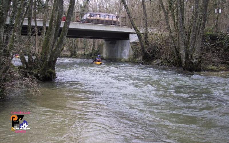 Canoë Club de Genève : kayak et eaux-vives sont notre plaisir ! Versoix en janvier 2003 (2) custom text