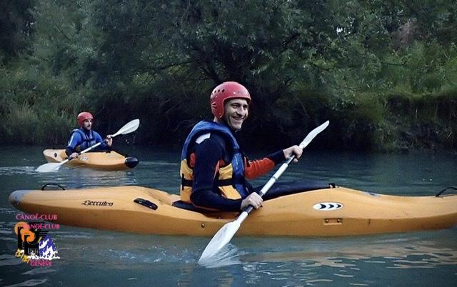 Canoë Club de Genève : kayak et eaux-vives sont notre plaisir ! Cours Adultes custom text