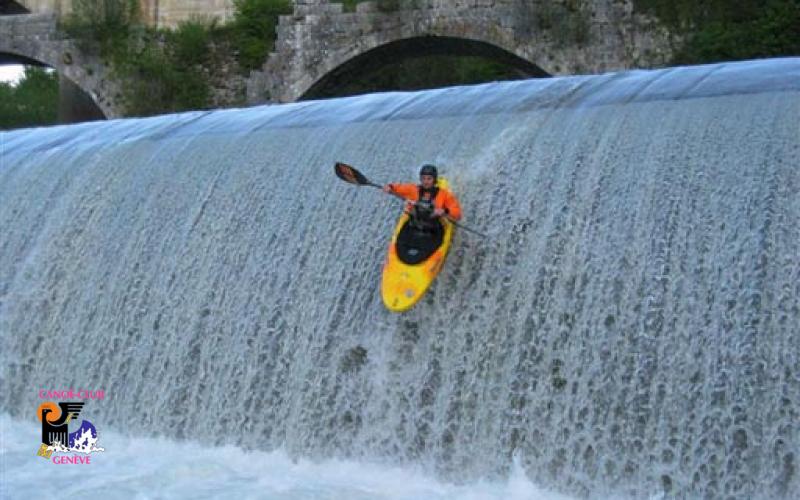 Canoë Club de Genève : kayak et eaux-vives sont notre plaisir ! Chute de Brogny - Fier 2004 custom text