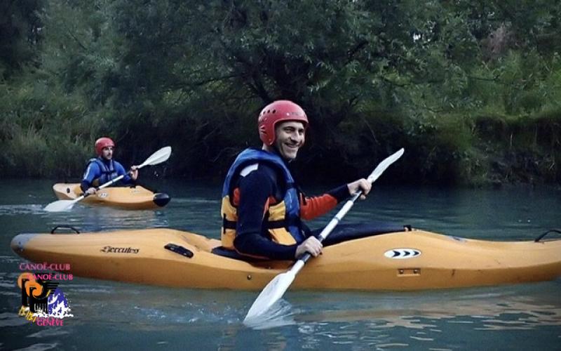 Canoë Club de Genève : kayak et eaux-vives sont notre plaisir ! Cours Adultes custom text