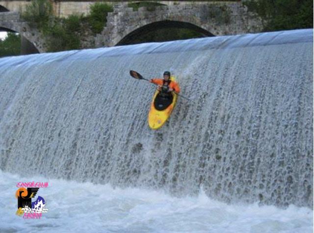Canoë Club de Genève : kayak et eaux-vives sont notre plaisir ! Eaux-Vives: Films custom text